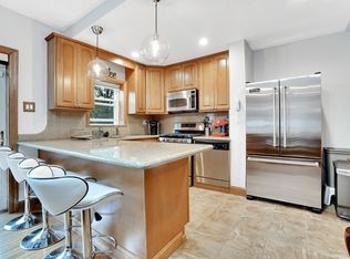 6416 70th St, Middle Village, NY 11379