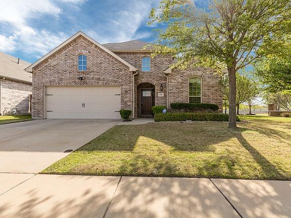 2nd image of 8904 Brook Hill Ln