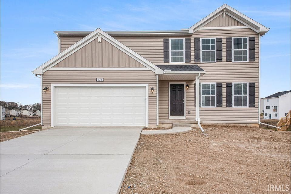 1st image of 303 Shamrock Dr