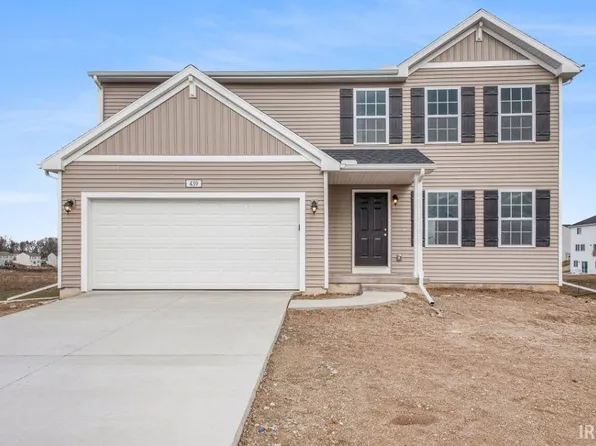 303 Shamrock Dr, North Liberty, IN 46554