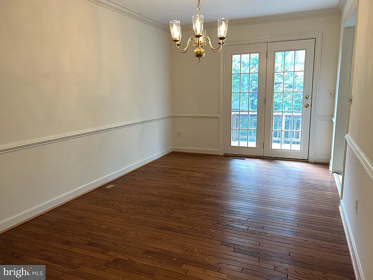 2104 Patty Ln — Photo 5
