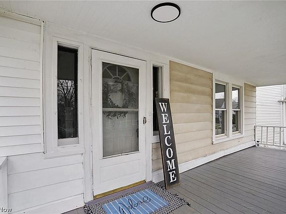 3rd image of 8210 Dorver Ave