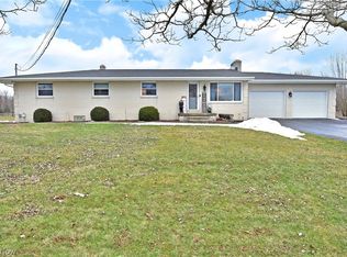 6556 Ridge Rd, Cortland, OH 44410