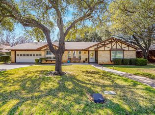 1822 E Cedar Elm Dr, Arlington, TX 76012