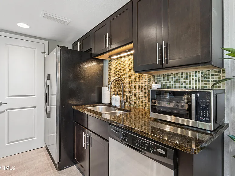 7845 E Valley Vista Dr — Photo 4