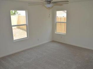 2258 Sanders Ct, Los Banos, CA 93635