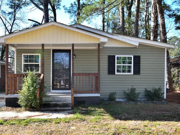 1577 Charter Dr, Rocky Mount, NC 27801