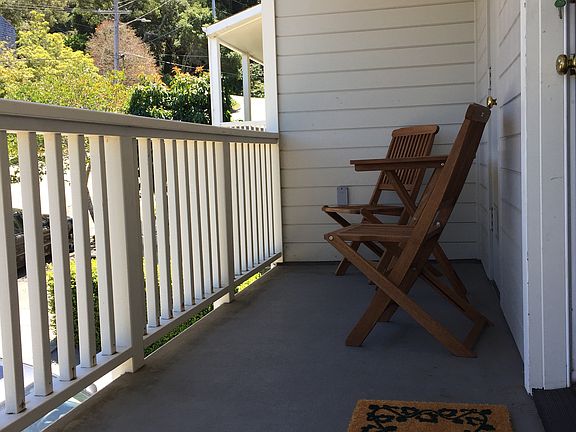 5th image of 538 Easterby St