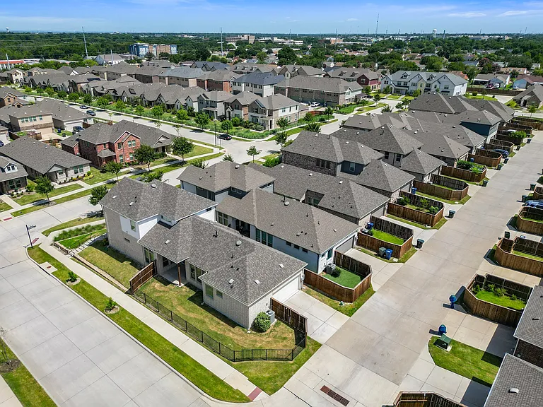 1413 Buckeye Trl — Photo 41