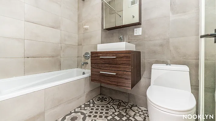 Rented by Nooklyn NYC LLC | media 5