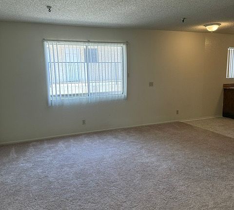 3rd image of 13530 Doty Ave #50
