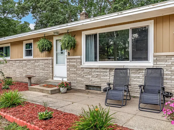1235 Sumac St, Muskegon, MI 49445