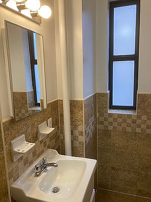 4th image of 475 W 186th St APT 5A