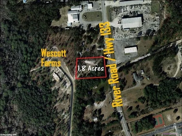 8269 River Rd SE, Southport, NC 28461