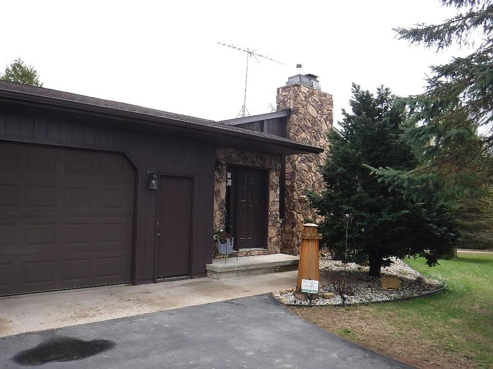Attached Double Car Garage