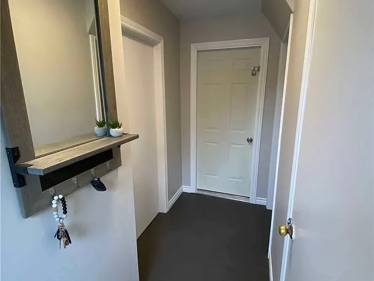 334 Jelly St S #UB — Photo 11