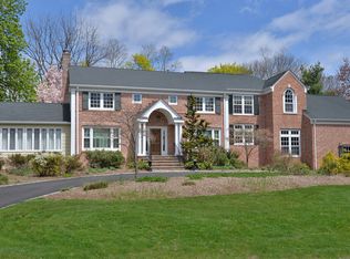 15 Kenilworth Dr, Short Hills, NJ 07078