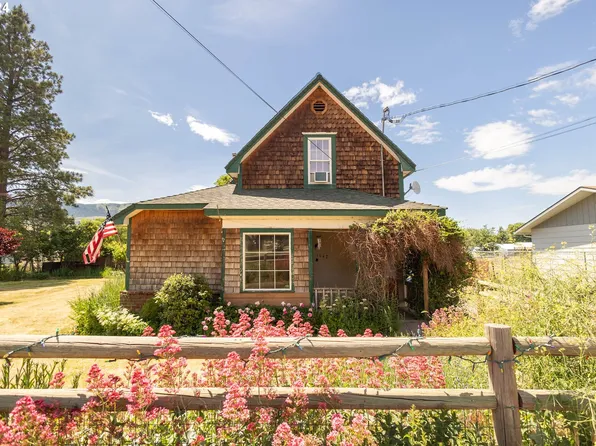 1142 S Main St, Union, OR 97883