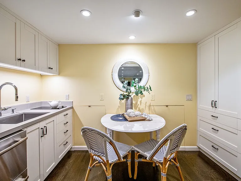 14B Scenic Ave — Photo 4