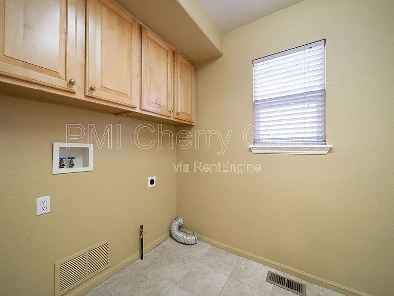 6765 Shannon Trl — Photo 32