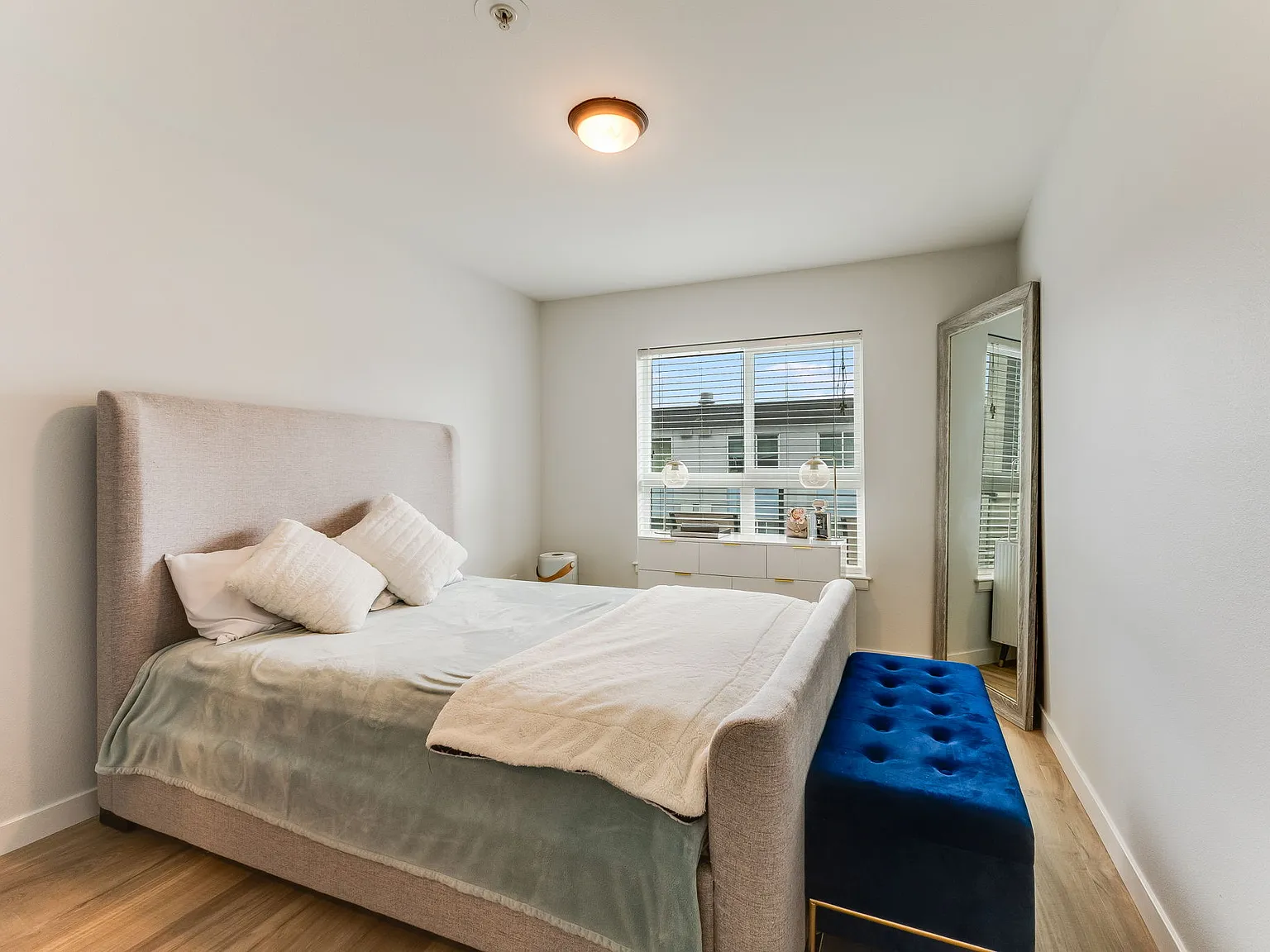 1 bed, 630 sqft, $2,200 — Photo 4