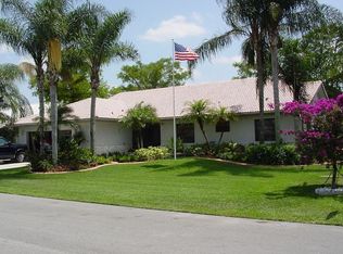 8542 NW 80th St, Tamarac, FL 33321