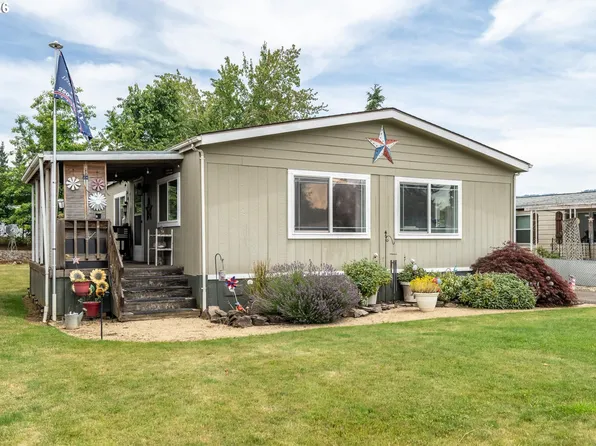 370 Creswood Dr, Creswell, OR 97426