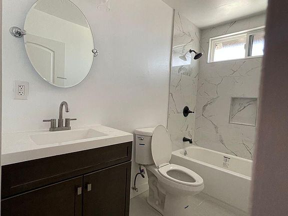 3rd image of 5848 S Hoover St APT 2
