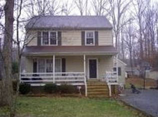 2818 Iverson Rd, Midlothian, VA 23112