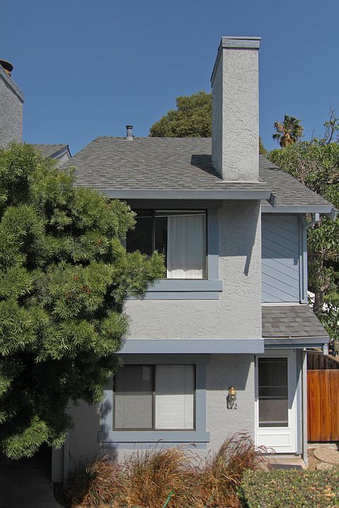 1st image of 472 S Willard Ave