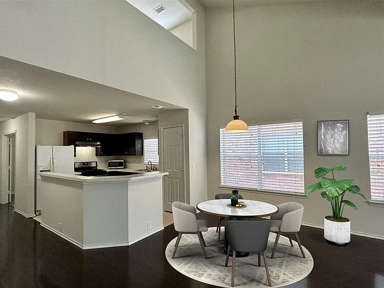 10623 Sugar Trace Dr — Photo 13