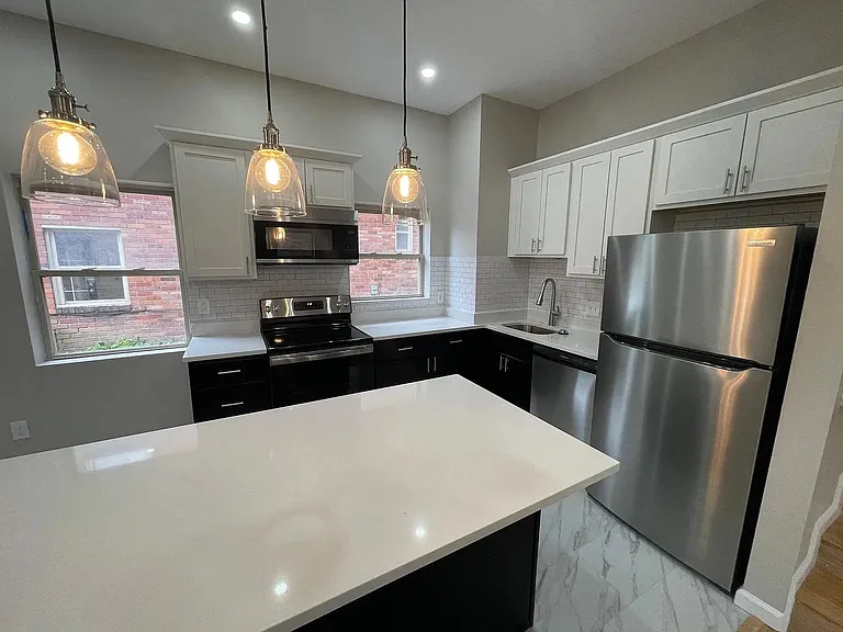 3835 Beechwood Blvd — Photo 5