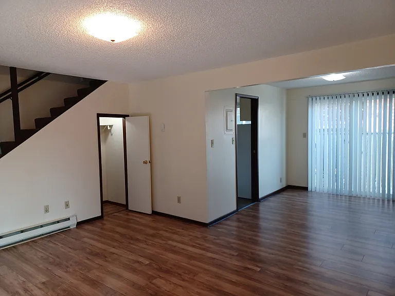 251 H St #1 — Photo 4