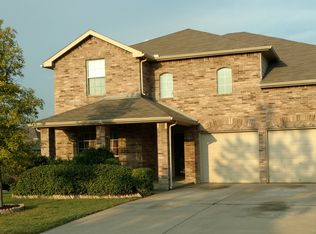 12501 Summerwood Dr, Burleson, TX 76028