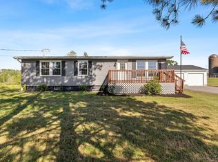 232 Barnard Rd, Phoenix, NY 13135