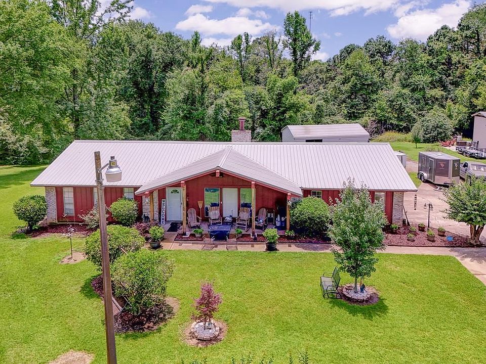 1st image of 4 Biedenharn Dr