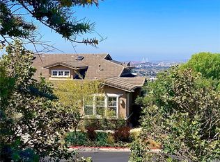 2170 Sea Ridge Dr, Signal Hill, CA 90755