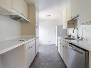 55 Claremont Ave APT 301, Redwood City, CA 94062