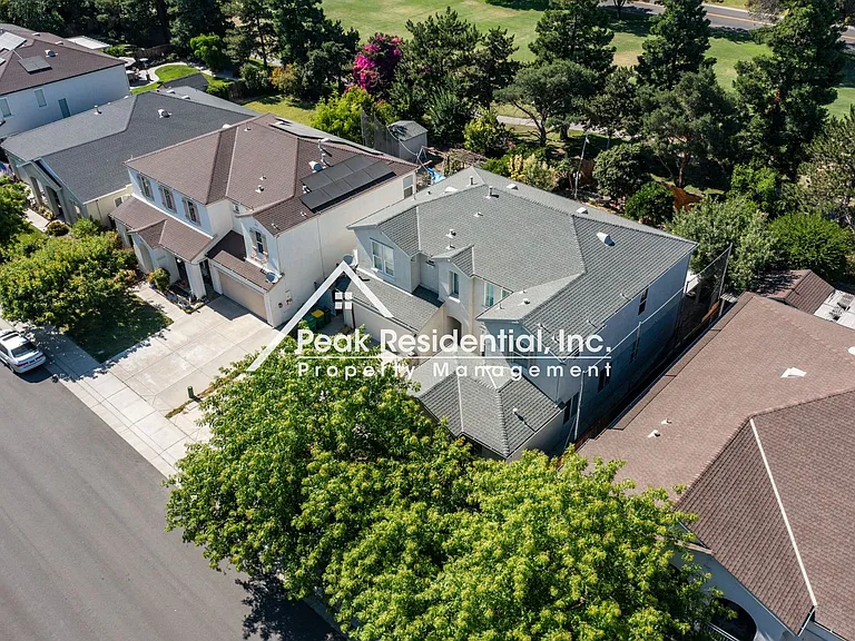 1119 Green Ridge Dr — Photo 33