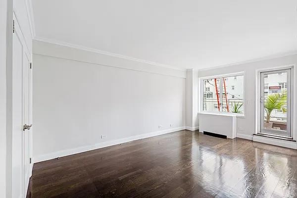 Rented by 165 E 66 Street Residential Owner LLC | media 5