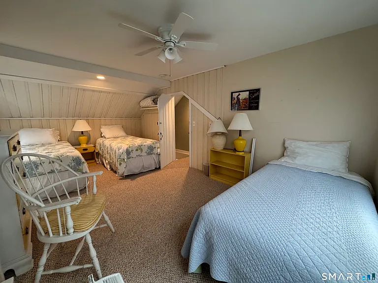 42 Parkway S — Photo 16