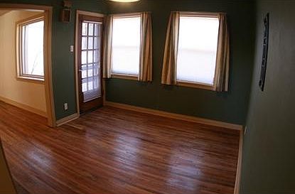 2nd image of 2408 Gidding St