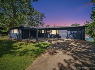 13192 S Hickory St, Claremore, OK 74017