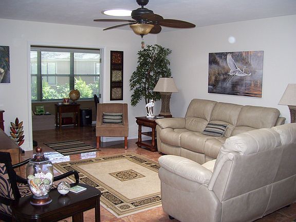 3rd image of 120 Dusk Meadow Trl