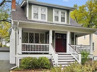 240 N Harvard Ave, Villa Park, IL 60181