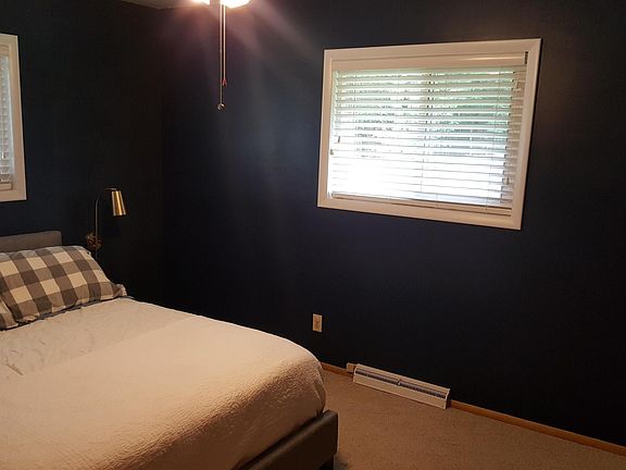 4th image of 367 Churchill Dr