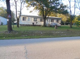 16445 Foxtail Rd, Lebanon, MO 65536