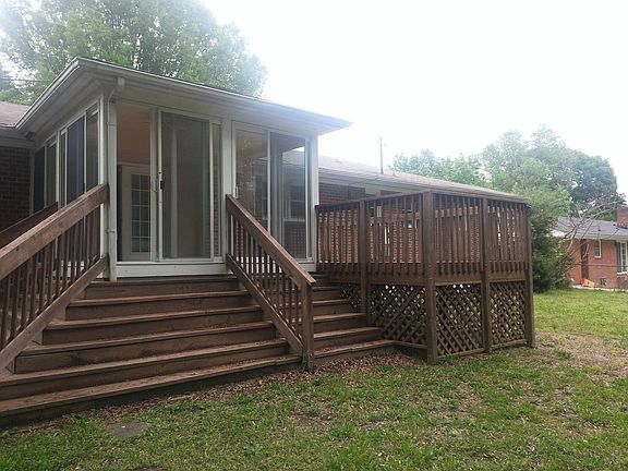 3 sided Sunroom & deck