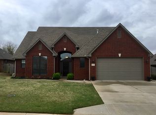 507 E Amethyst Ave, Stillwater, OK 74075