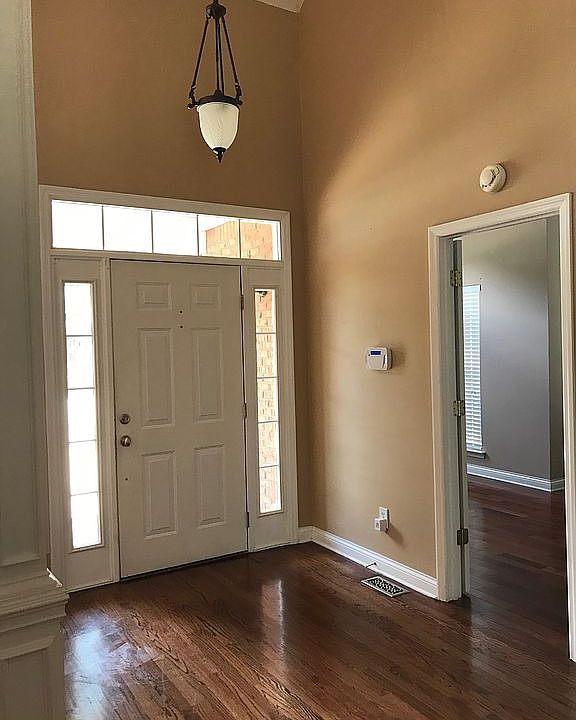 1st image of 8726 Winterberry Ln